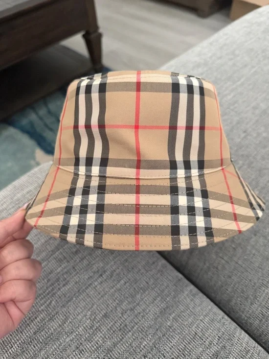 Burberry Bucket Hat - Picture 2 of 4